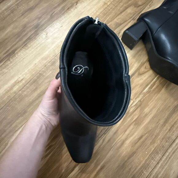 Delicious Daybreak Booties Black Size 7.5 - Picture 8 of 9